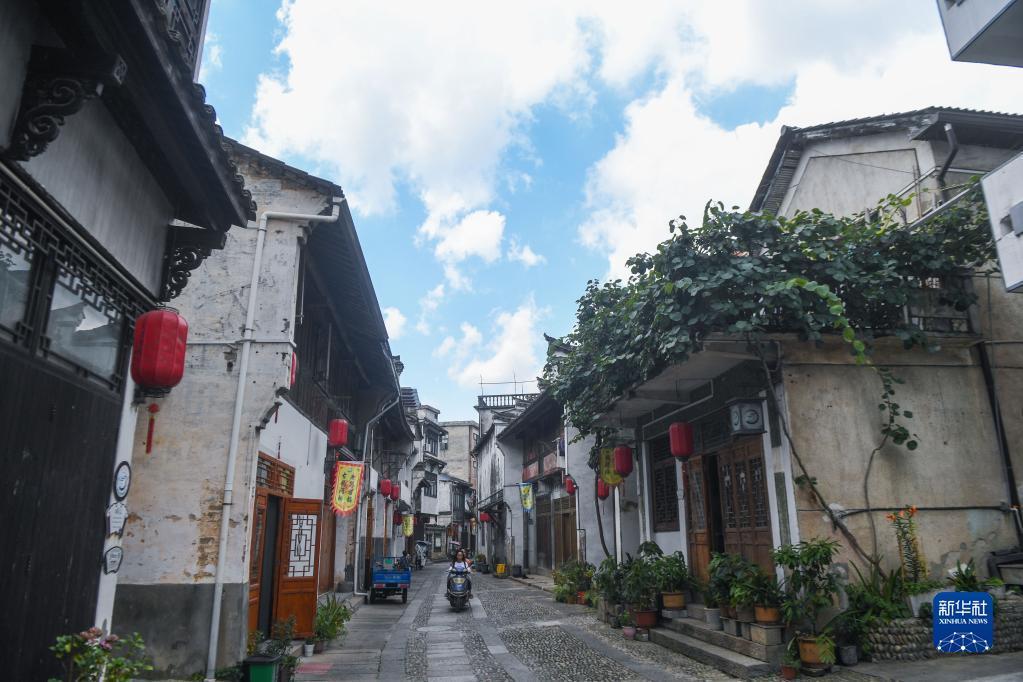 探索闲时做自媒体一天收益500,玩游戏也能赚钱,网友:又是干货,解决难题得心应手
